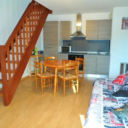 Duplex 3 Pieces Proche A Cabourg, 6 Pers., Parking Prive - Fr-1-487-280