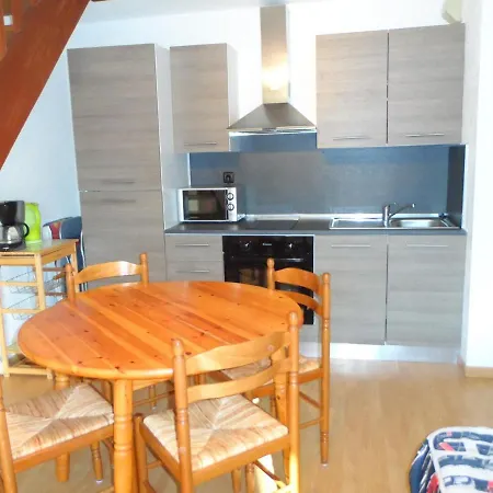 Appartement Duplex 3 Pièces Proche à Cabourg, 6 Pers., Parking Privé - Fr-1-487-280 Varaville